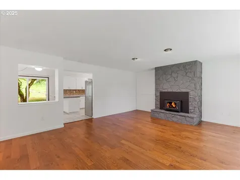 5713 Lewis River Road Ariel WA 98603