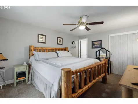 12909 NE 44th Street Vancouver WA 98682