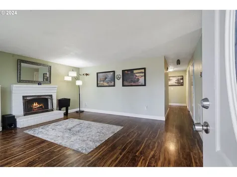 12909 NE 44th Street Vancouver WA 98682