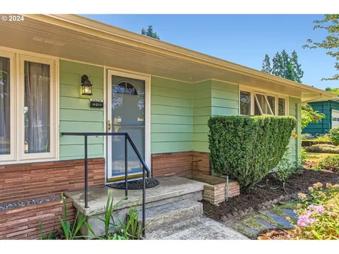 13180 SW Watkins Avenue Portland OR 97223