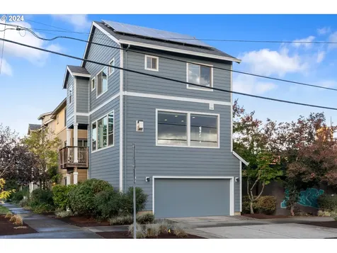 301 NE Sumner Street Portland OR 97211