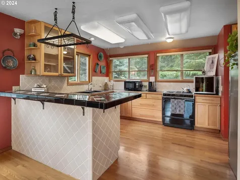 24920 Ne Melott Road Hillsboro OR 97123
