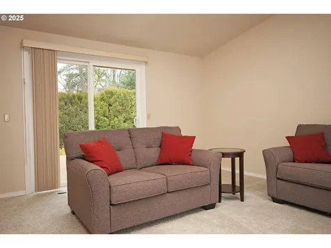 3600 SE Pelton Avenue Troutdale OR 97060