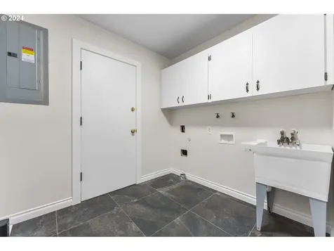 7819 N Mckenna Avenue Portland OR 97203