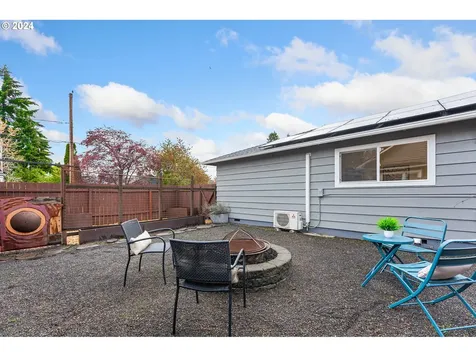 7819 N Mckenna Avenue Portland OR 97203