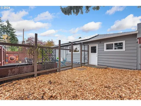 7819 N Mckenna Avenue Portland OR 97203