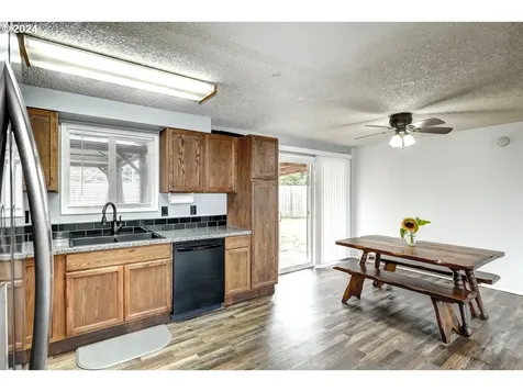 1403 Madrona Lane Forest Grove OR 97116