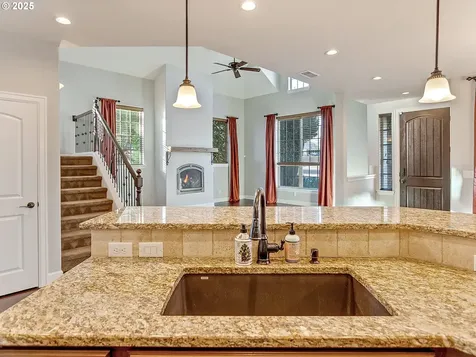 29374 SW Brown Road Wilsonville OR 97070