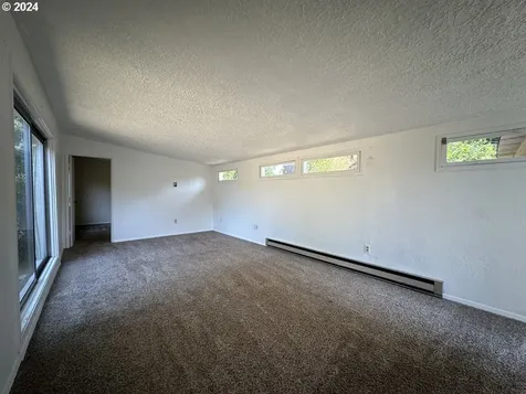 8900 Beacon Avenue Vancouver WA 98664