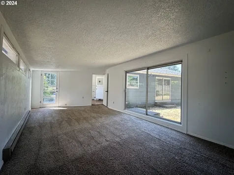 8900 Beacon Avenue Vancouver WA 98664