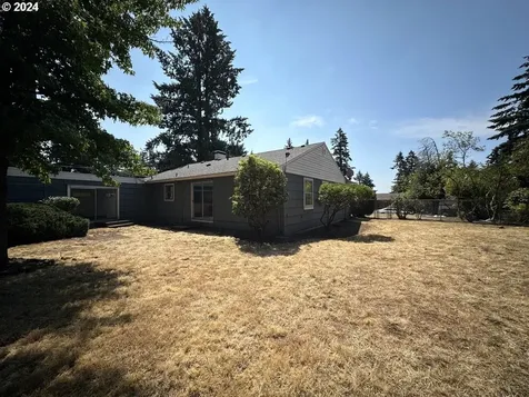 8900 Beacon Avenue Vancouver WA 98664