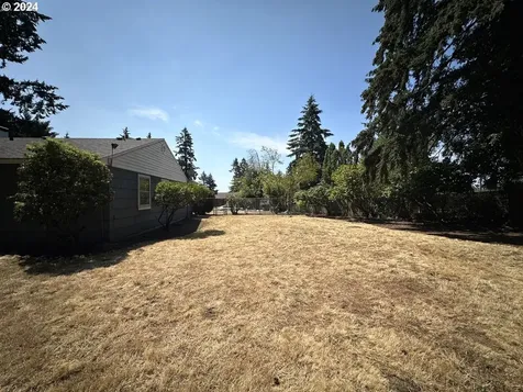 8900 Beacon Avenue Vancouver WA 98664