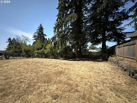 8900 Beacon Avenue Vancouver WA 98664