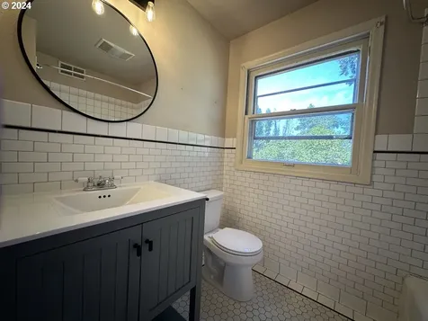 8900 Beacon Avenue Vancouver WA 98664