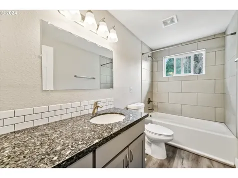 14344 Holly Crest Lane Oregon City OR 97045