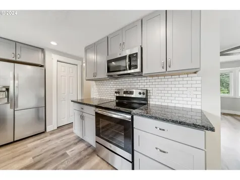 14344 Holly Crest Lane Oregon City OR 97045