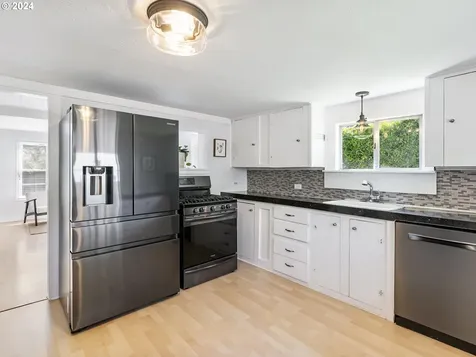 9241 Sw View Point Terrace Portland OR 97219