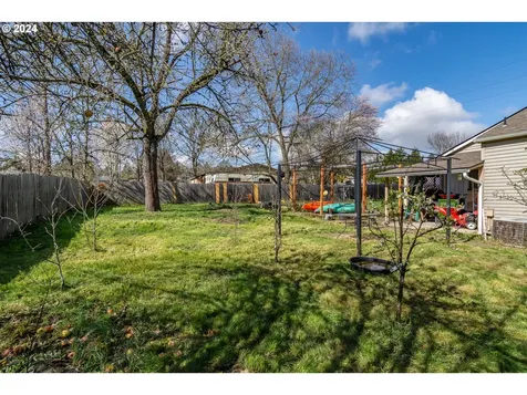 1733 Winston Section Road Winston OR 97496