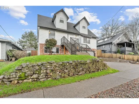 3927 SE Rural Street Portland OR 97202