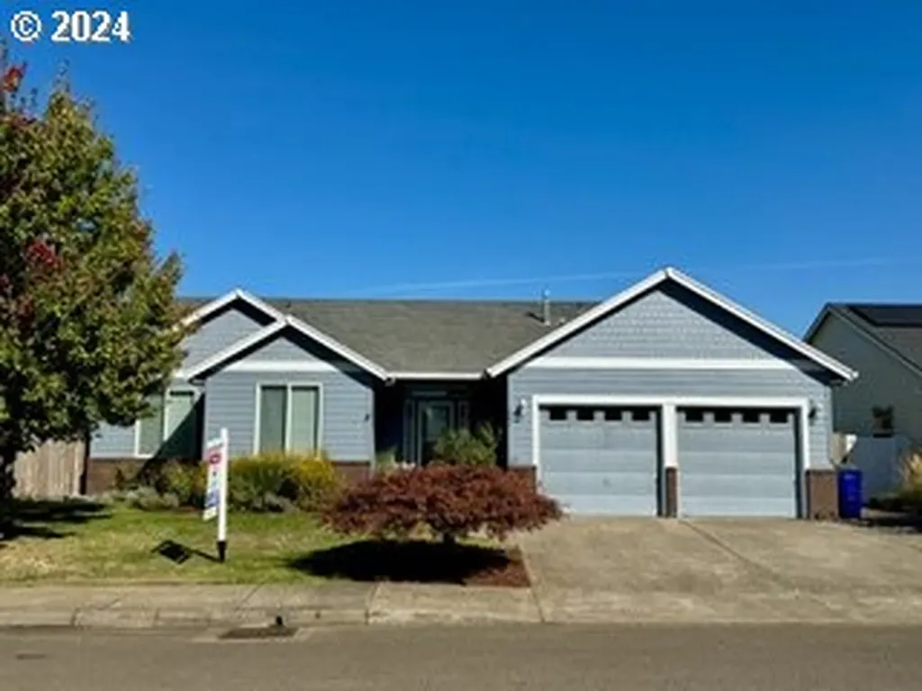 951 Coho Street Molalla OR 97038