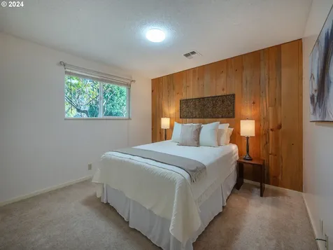 3596 Western Drive Eugene OR 97401