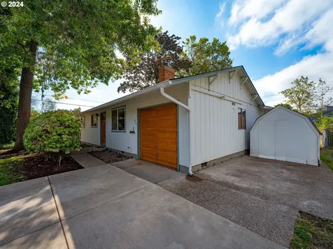 3596 Western Drive Eugene OR 97401