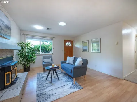3596 Western Drive Eugene OR 97401