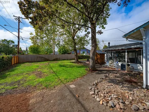 3596 Western Drive Eugene OR 97401