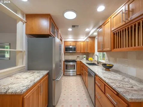 3596 Western Drive Eugene OR 97401