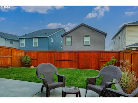 2936 N 3rd Way Ridgefield WA 98642