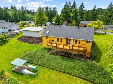516 N Maple Hill Road Kelso WA 98626