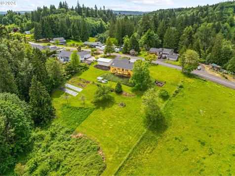 516 N Maple Hill Road Kelso WA 98626