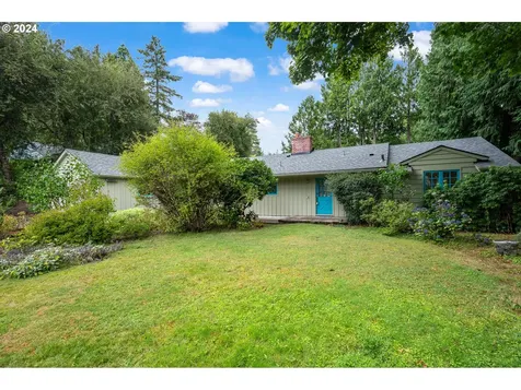 4906 SW 35th Place Portland OR 97221
