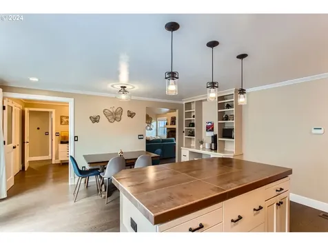 8 Britten Court Lake Oswego OR 97035