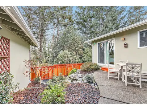 8 Britten Court Lake Oswego OR 97035