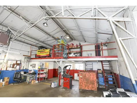 133 S Old Pacific Highway Myrtle Creek OR 97457