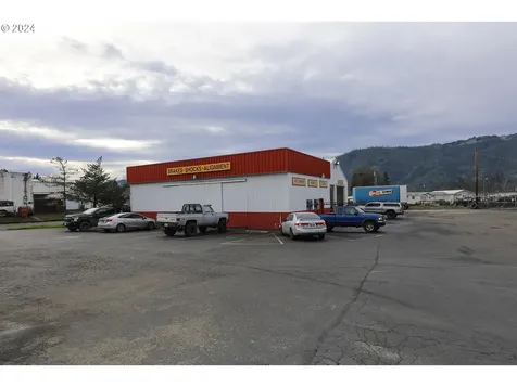 133 S Old Pacific Highway Myrtle Creek OR 97457