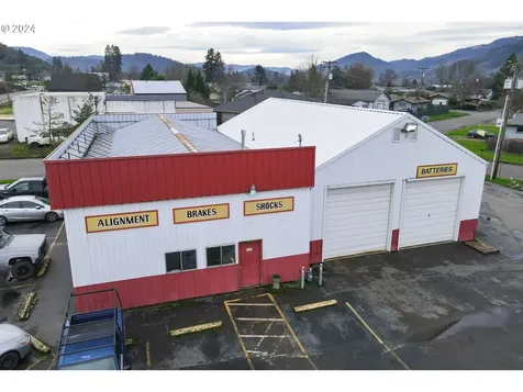 133 S Old Pacific Highway Myrtle Creek OR 97457