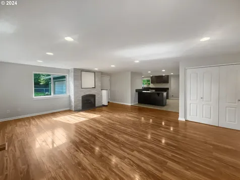 14501 Ames Street Oregon City OR 97045