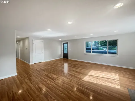 14501 Ames Street Oregon City OR 97045
