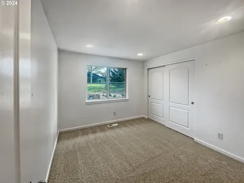 14501 Ames Street Oregon City OR 97045