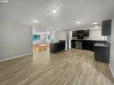 14501 Ames Street Oregon City OR 97045