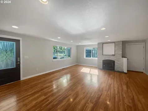 14501 Ames Street Oregon City OR 97045