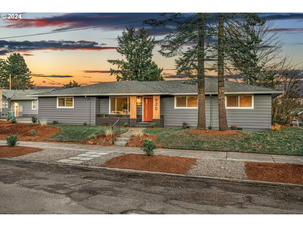 920 SE 84th Avenue Portland OR 97216