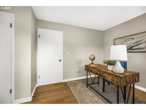 920 SE 84th Avenue Portland OR 97216