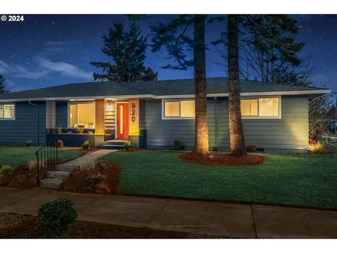 920 SE 84th Avenue Portland OR 97216