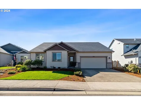 864 Julie Lane Molalla OR 97038