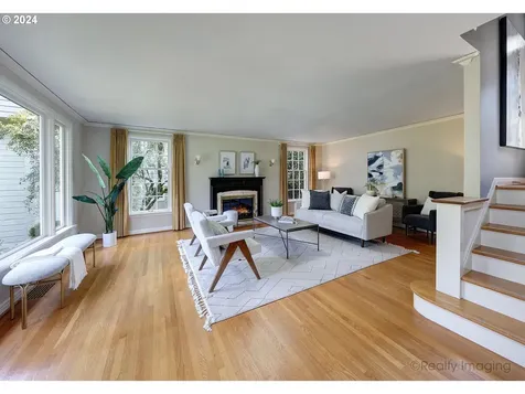 3045 NW Cumberland Road Portland OR 97210