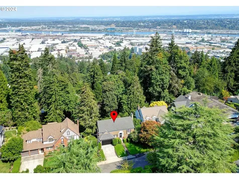 3045 NW Cumberland Road Portland OR 97210