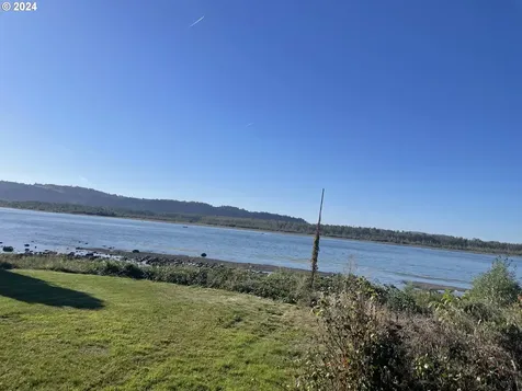 730 S A Street Washougal WA 98671